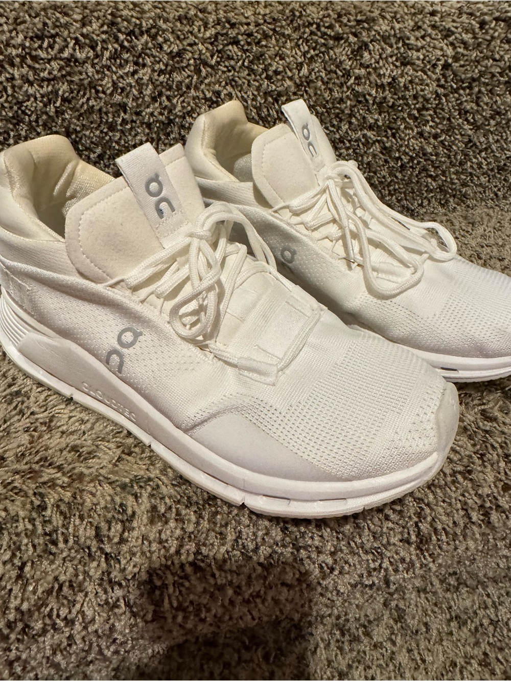 On Running womens Athletic Sneakers — White